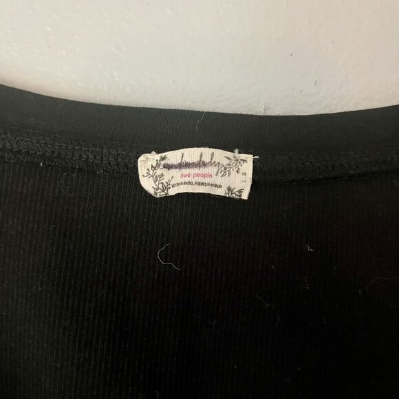 NEW Intimately Free People Black Crop Long Sleeve Top Large - Picture 3 of 5